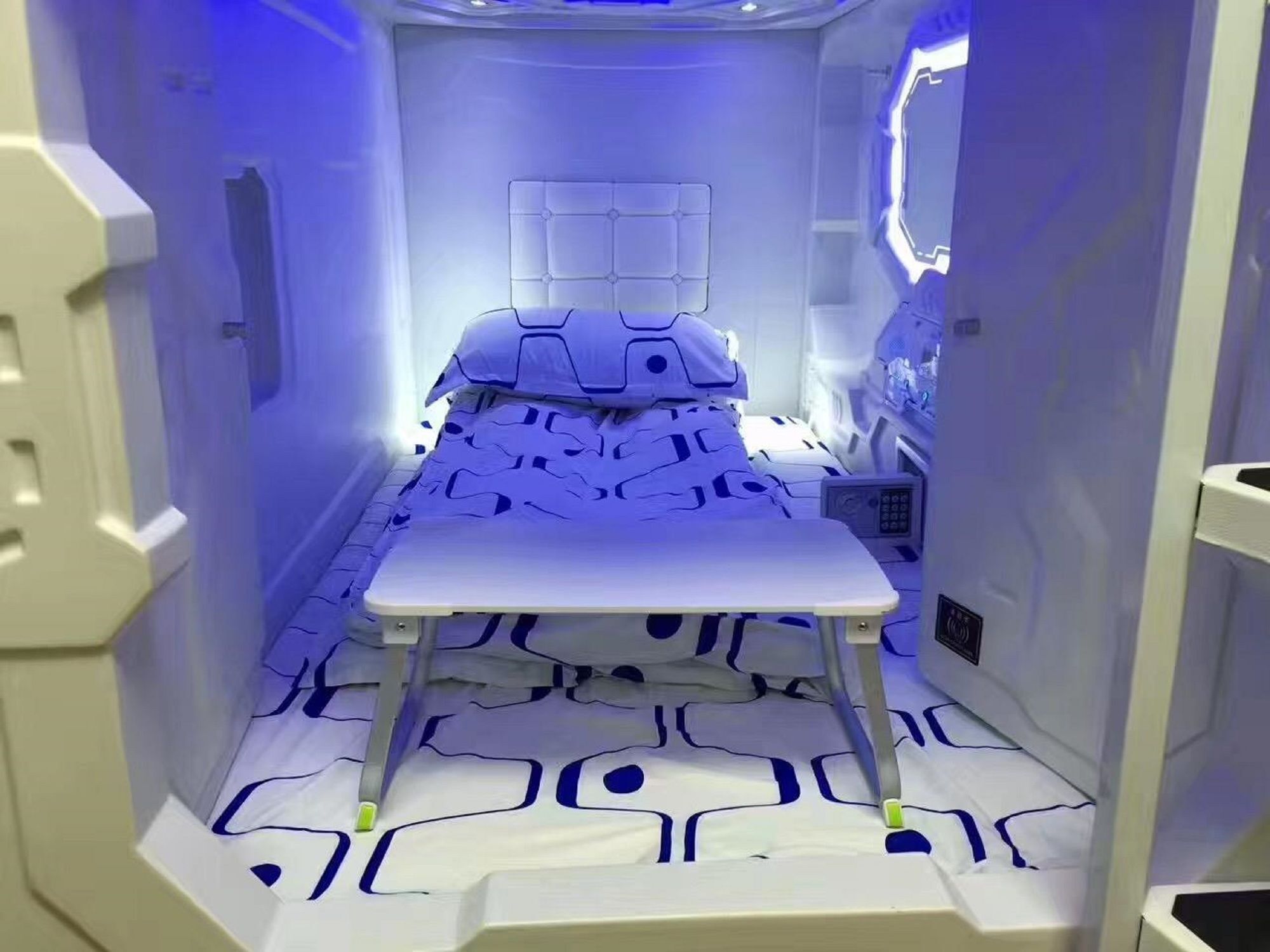 Riccarton Capsule Hotel Kuala Lumpur Eksteriør billede